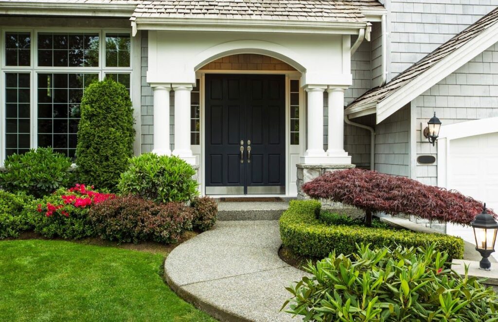 want-an-entry-door-upgrade-5-reasons-to-choose-fiberglass-doors
