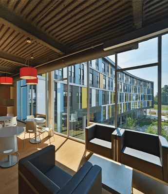 commercial-contractors built modern building windows